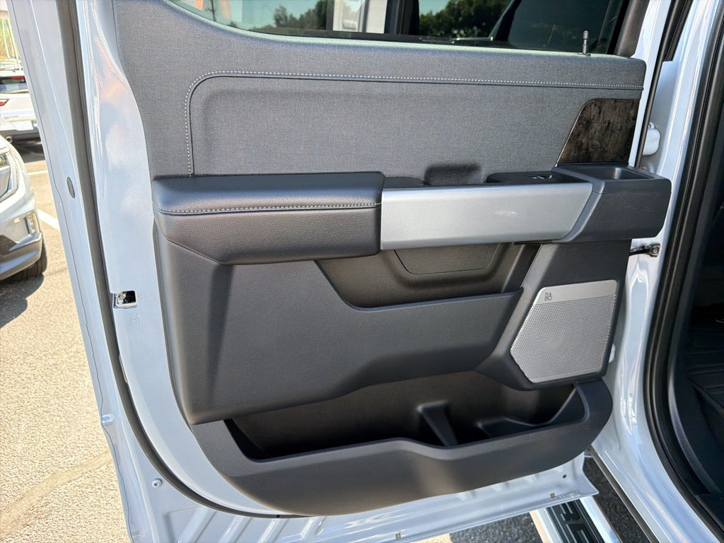 2024 Ford Super Duty F-450 DRW XL