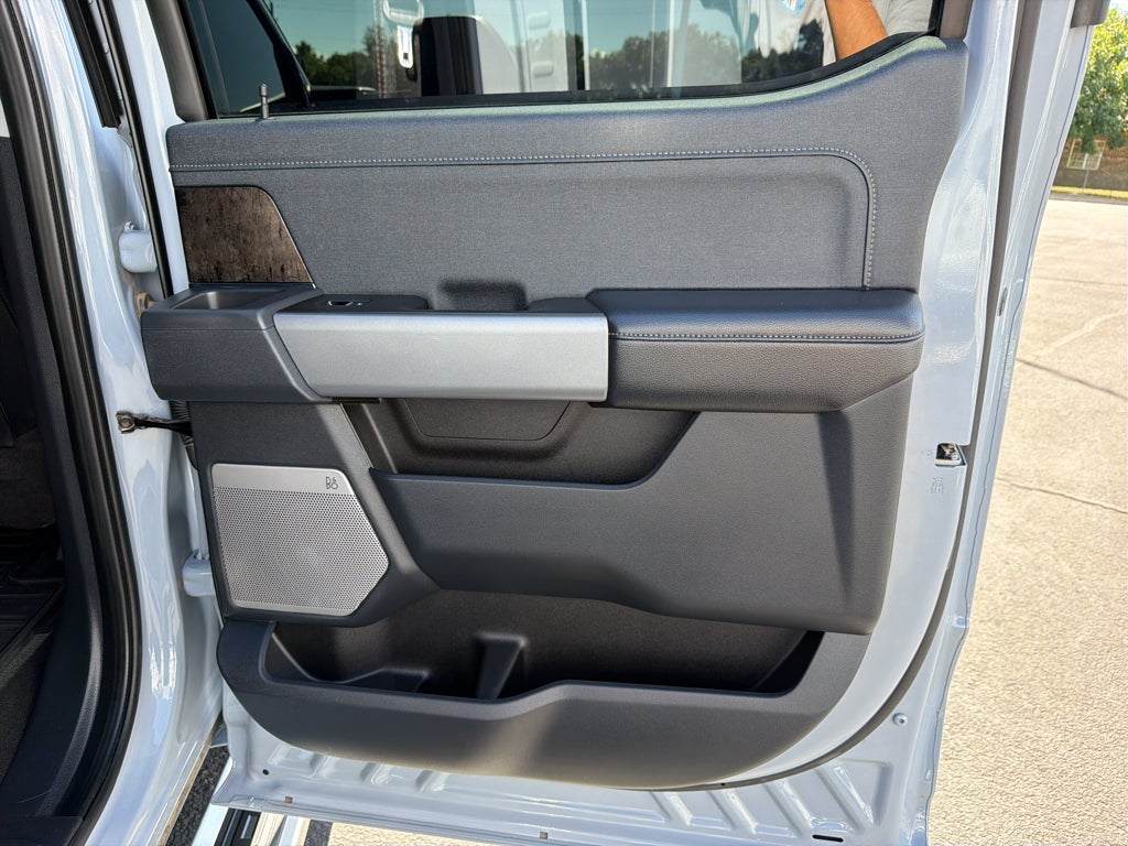 2024 Ford Super Duty F-450 DRW XL