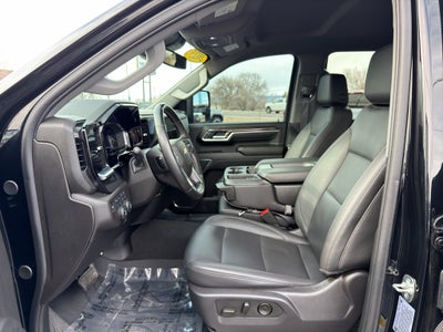 2025 Chevrolet Silverado 3500 HD LTZ