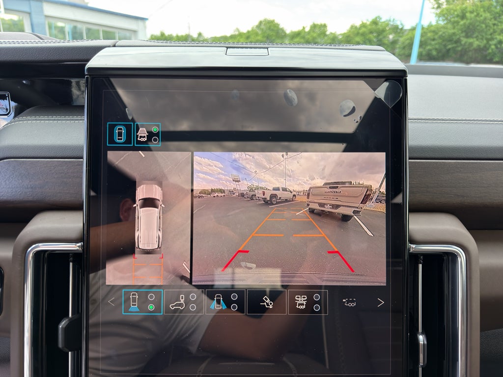 2026 GMC Yukon Denali Ultimate - Photo 22