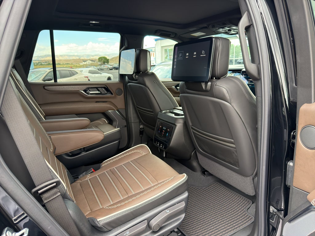 2026 GMC Yukon Denali Ultimate - Photo 33