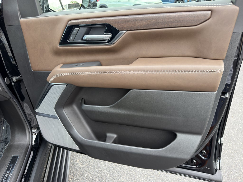 2026 GMC Yukon Denali Ultimate - Photo 35
