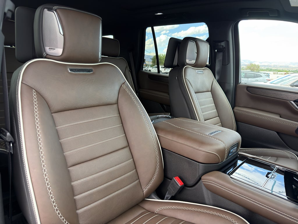 2026 GMC Yukon Denali Ultimate - Photo 38