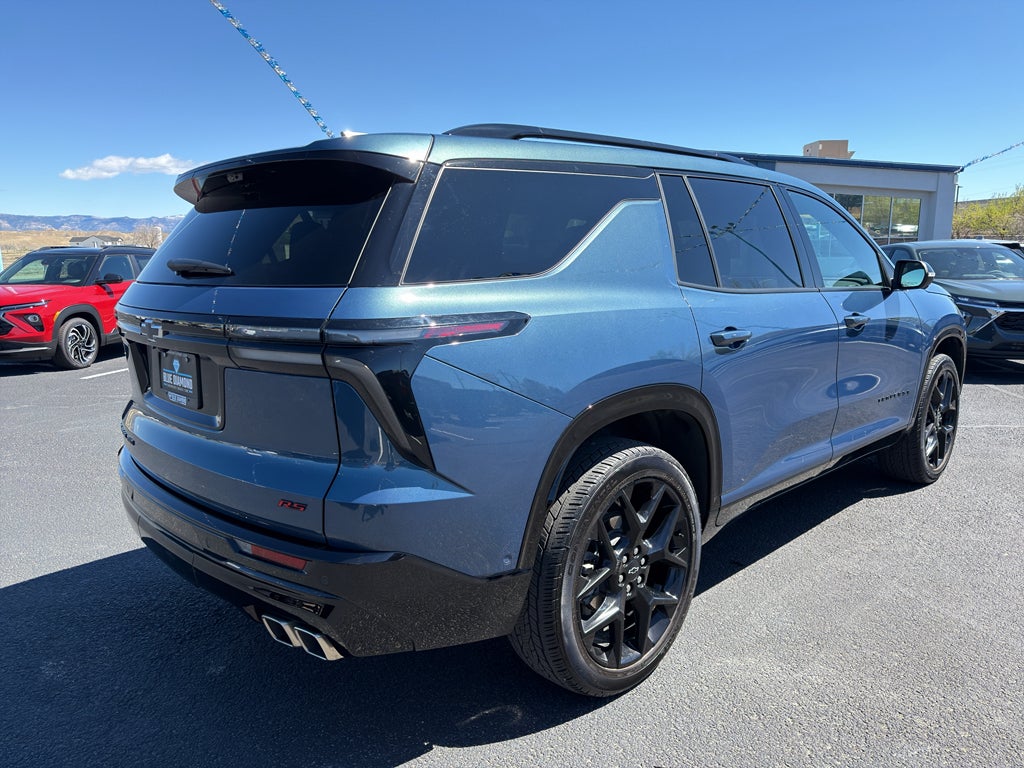 2024 Chevrolet Traverse RS