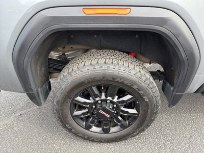 2025 GMC Sierra 2500 HD AT4