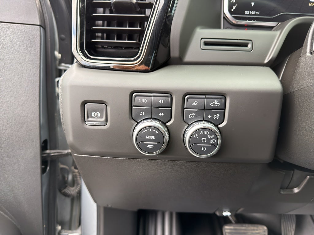 2025 GMC Sierra 2500 HD AT4