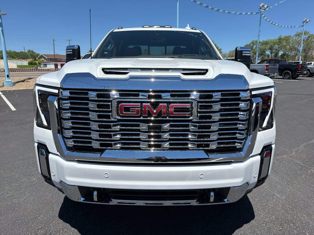 2026 GMC Sierra 3500 HD Denali