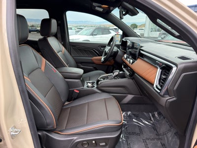 2024 GMC Canyon AT4