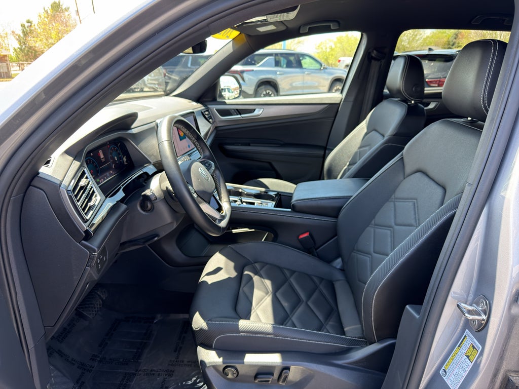 2025 Volkswagen Atlas Cross Sport 2.0T SE w/Technology