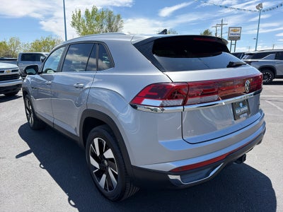 2025 Volkswagen Atlas Cross Sport 2.0T SE w/Technology
