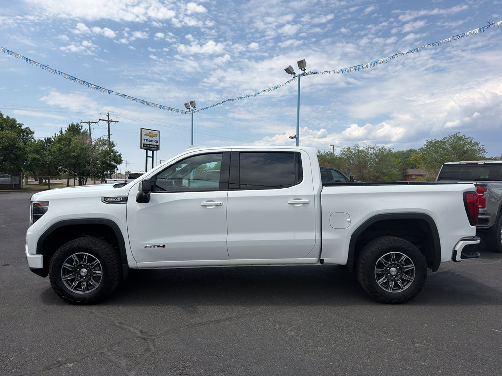2025 GMC Sierra 1500 AT4