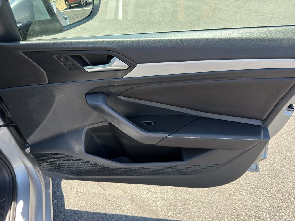 2025 Volkswagen Jetta S