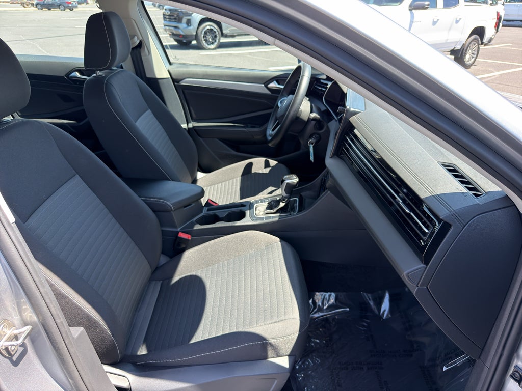 2025 Volkswagen Jetta S