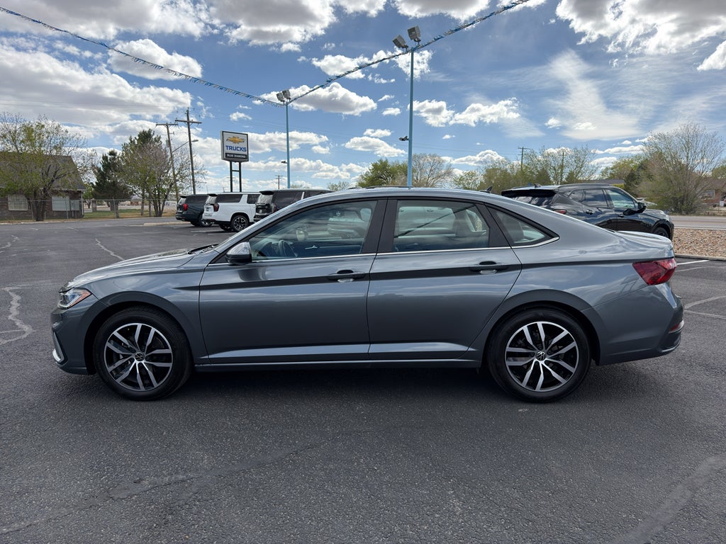 2025 Volkswagen Jetta SE