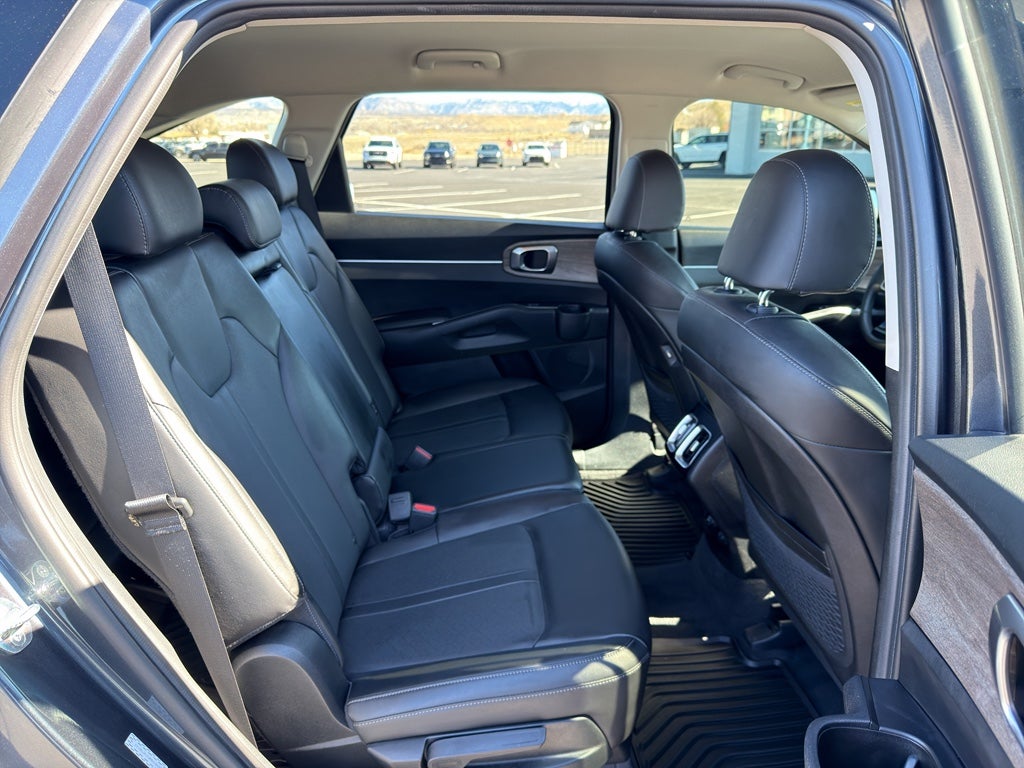 2022 Kia Sorento X-Line S