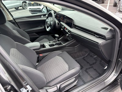 2025 Kia K5 LXS