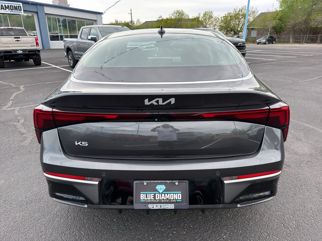2025 Kia K5 LXS