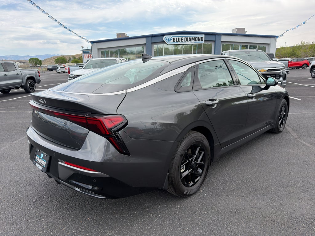 2025 Kia K5 LXS