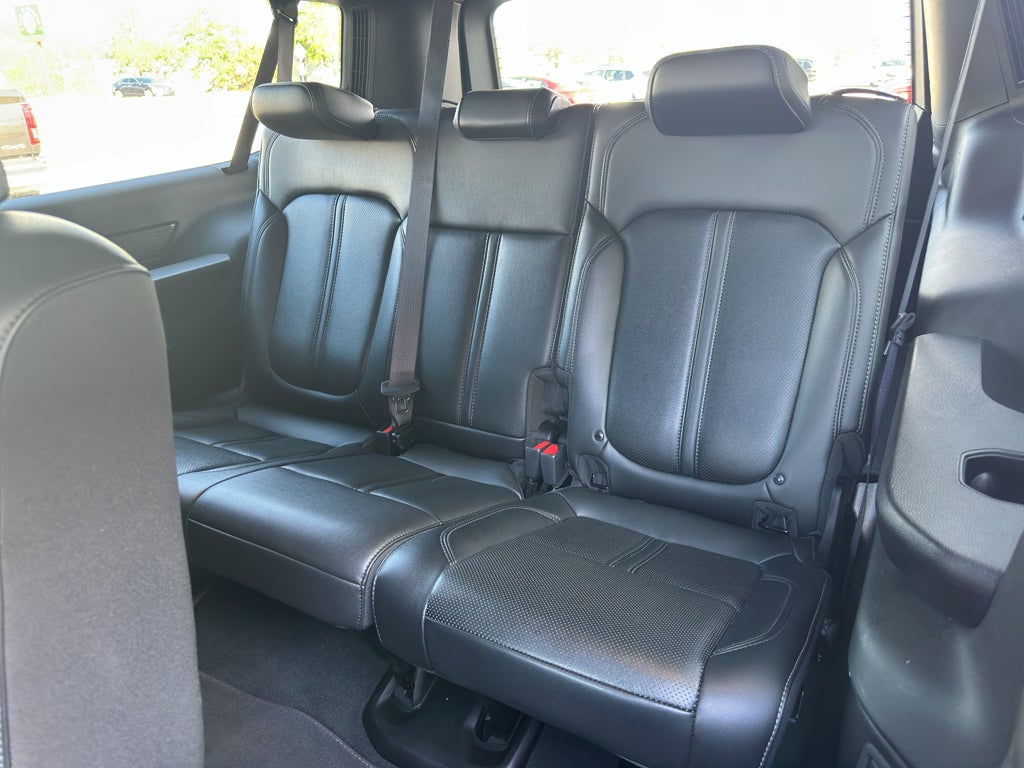 2025 Jeep Wagoneer L L