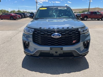2025 Ford Explorer ST