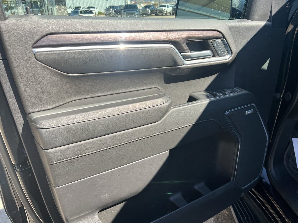 2024 Chevrolet Silverado LTZ