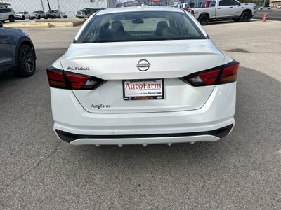 2025 Nissan Altima SV