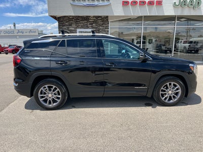 2024 GMC Terrain SLT