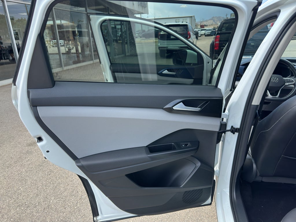 2022 Volkswagen Taos SE