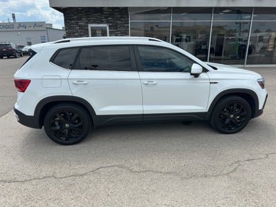 2022 Volkswagen Taos SE