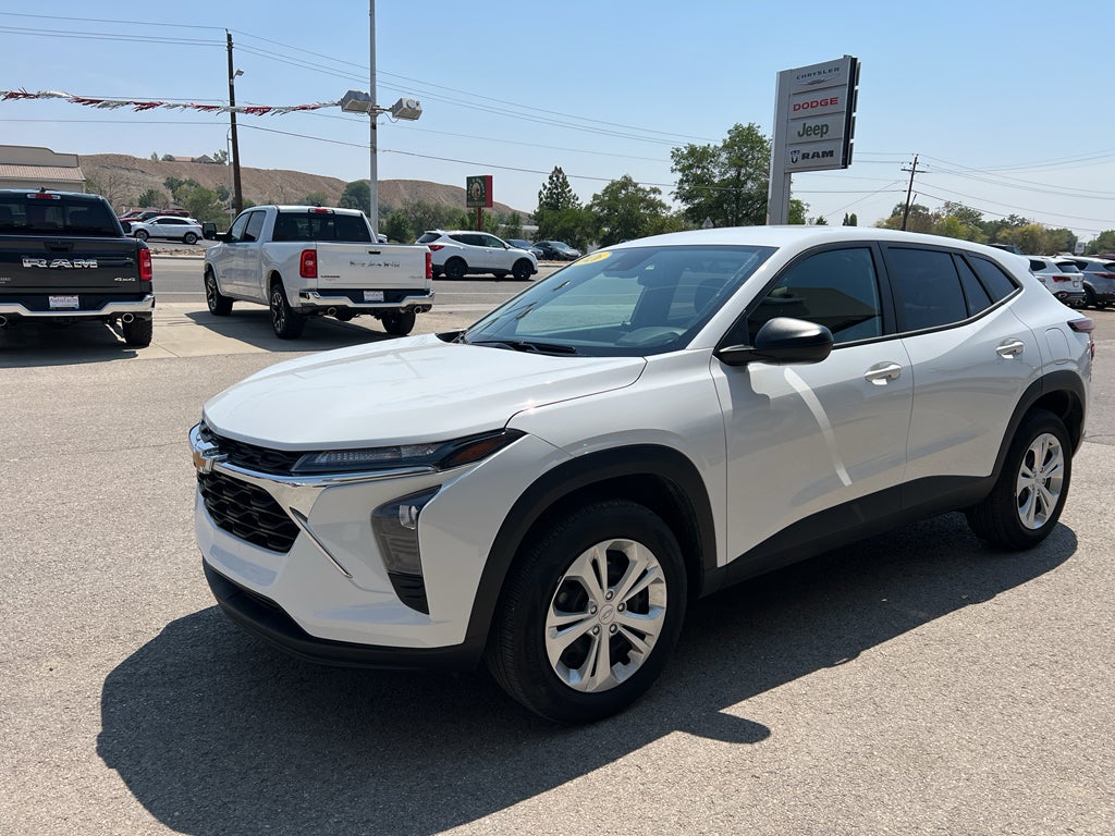 2026 Chevrolet Trax LS
