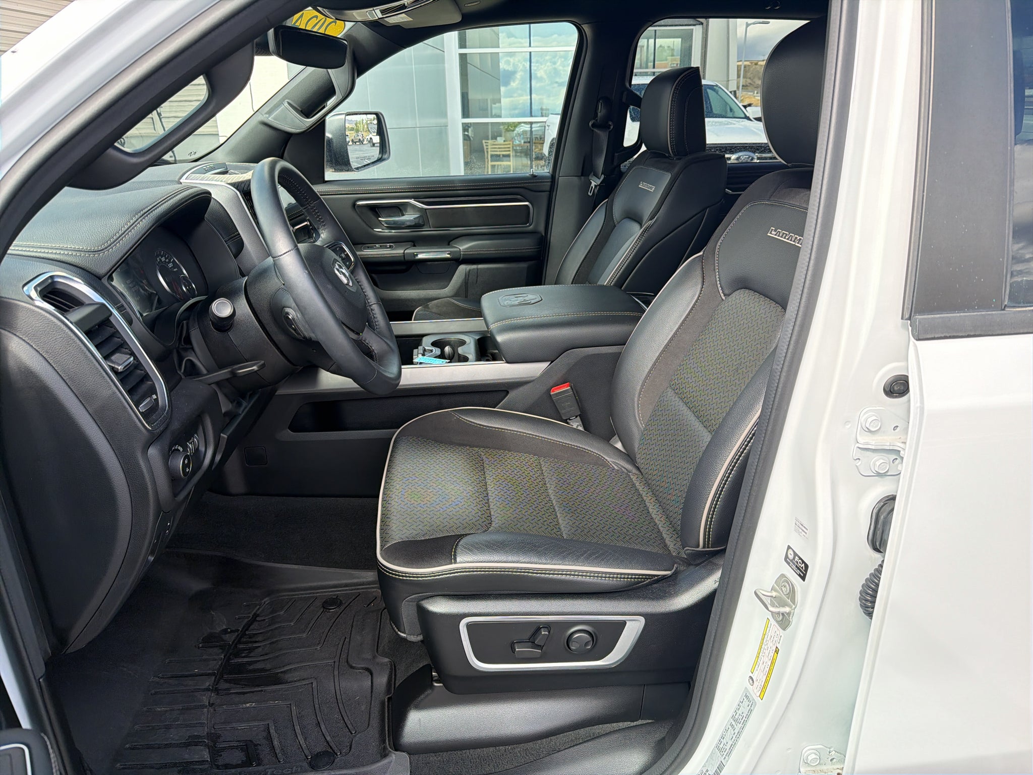 2024 RAM 1500 Laramie