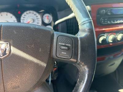 2005 Dodge Ram Pickup SLT