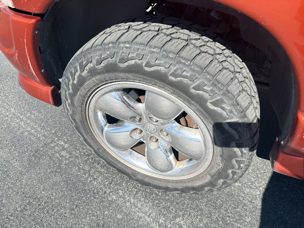 2005 Dodge Ram Pickup SLT
