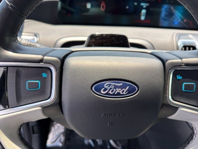2025 Ford Expedition Platinum