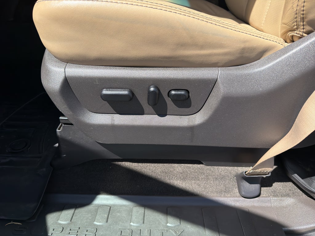 2011 Ford F-250 Lariat