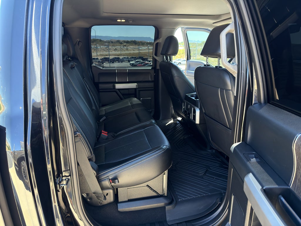 2020 Ford F-350 LARIAT