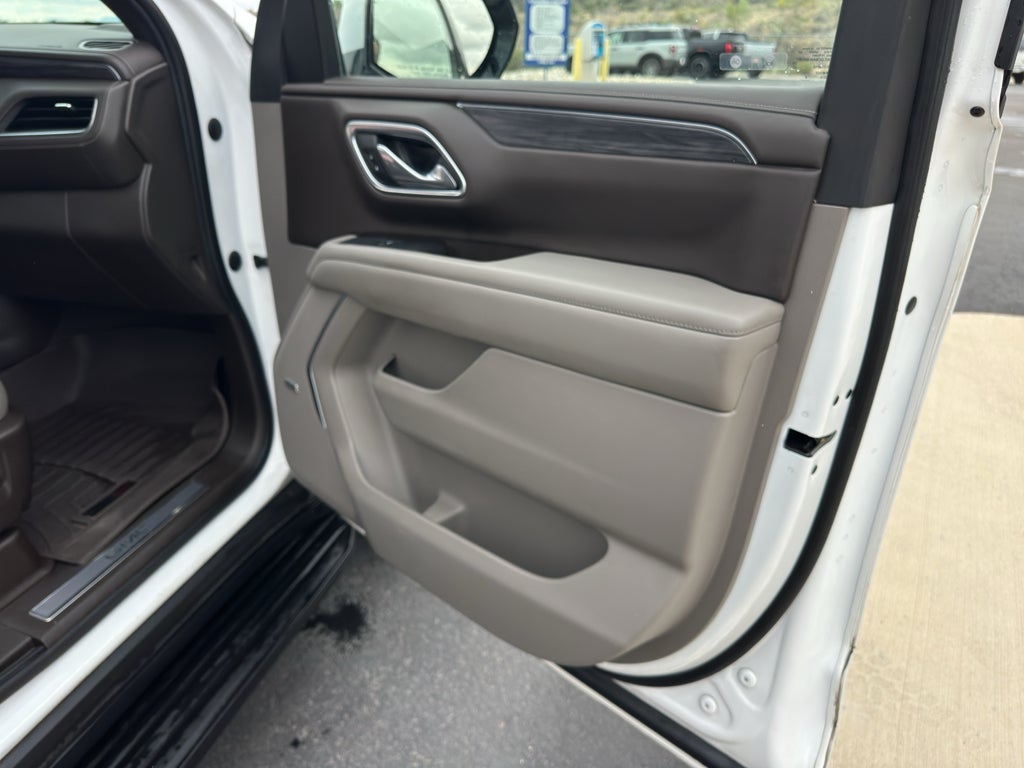 2021 GMC Yukon SLT