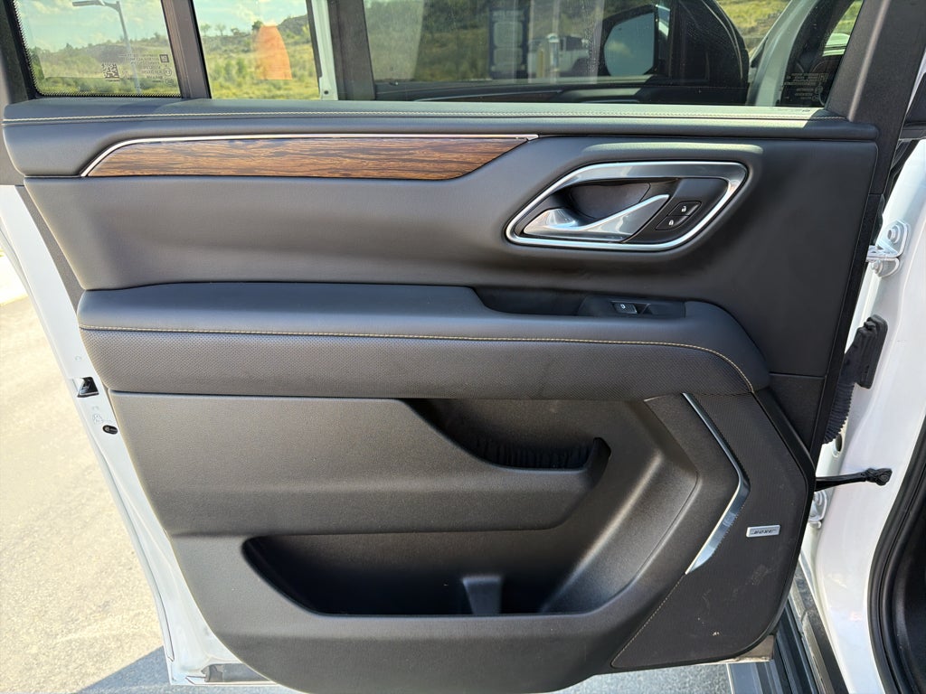 2024 Chevrolet Suburban Premier