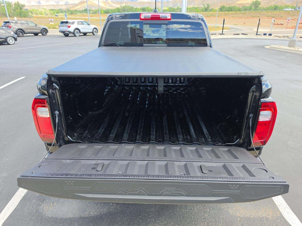 2026 GMC Canyon 4WD AT4