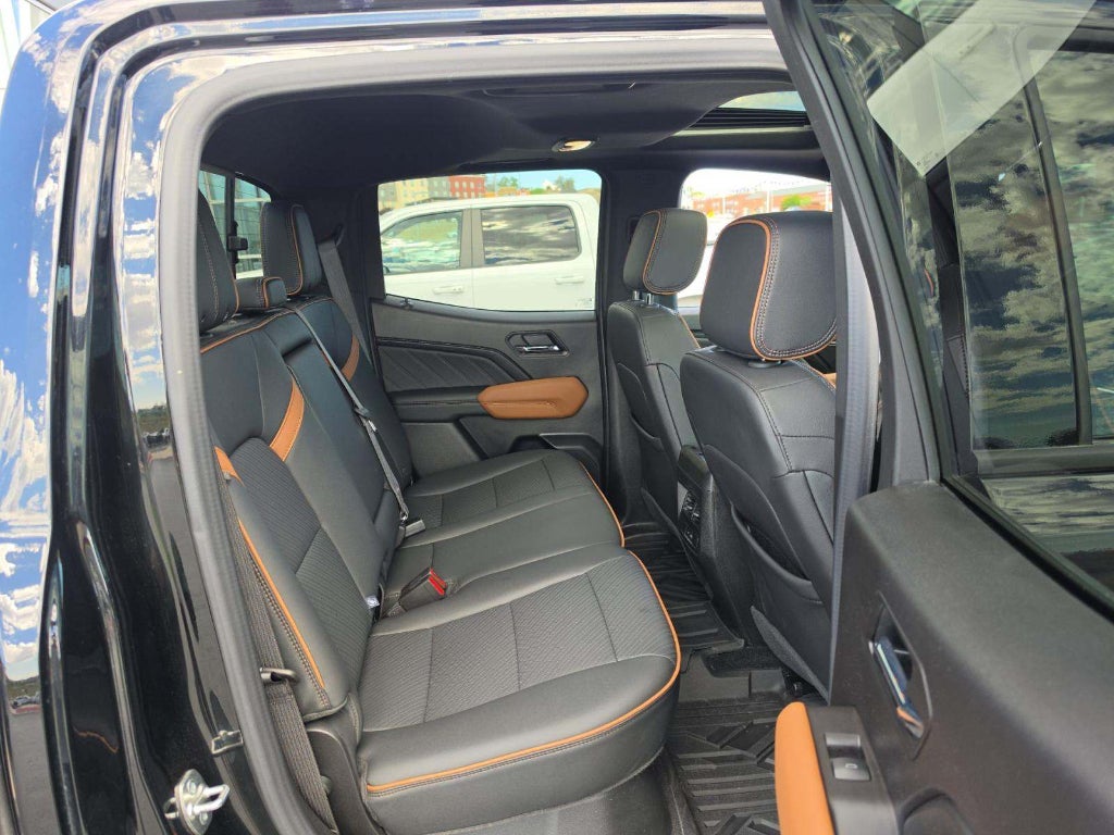 2026 GMC Canyon 4WD AT4