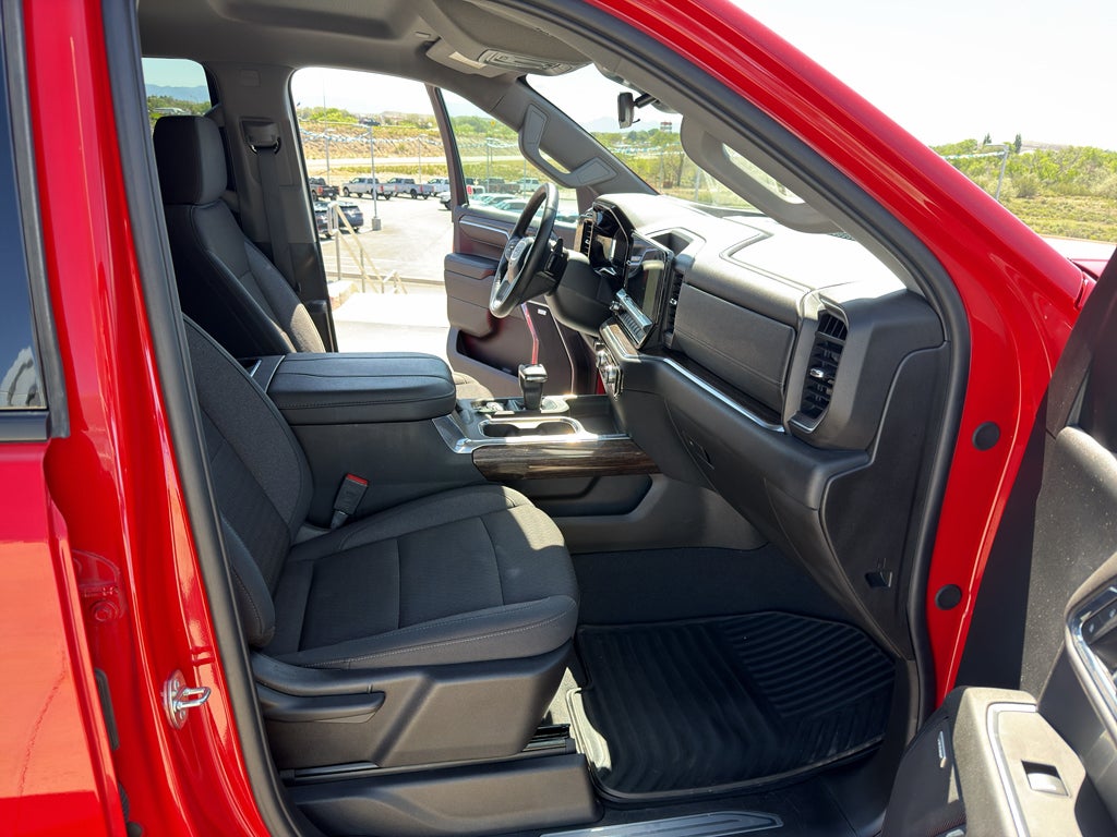 2024 GMC Sierra Elevation