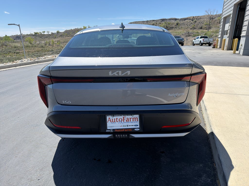 2025 Kia K4 LXS
