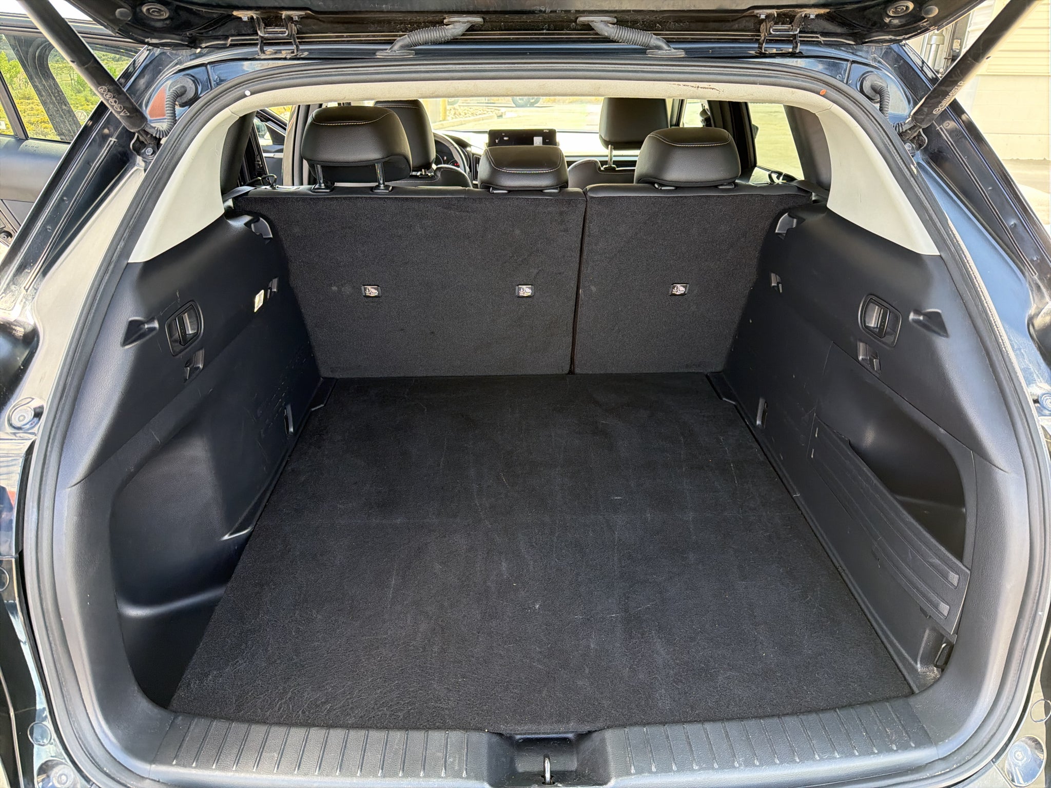 2025 Mazda Mazda CX-50 Hybrid Preferred Package