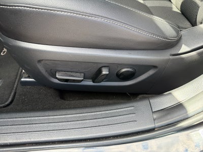 2025 Mazda Mazda CX-50 Hybrid Preferred Package