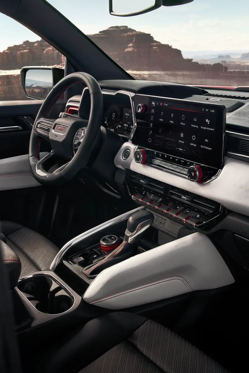 2026 GMC Canyon infotainment system at Blue Diamond GMC in Price UT